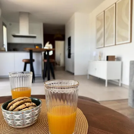Cocon A 2 Min A Pied De La Terrasse Parking La Grande-Motte
